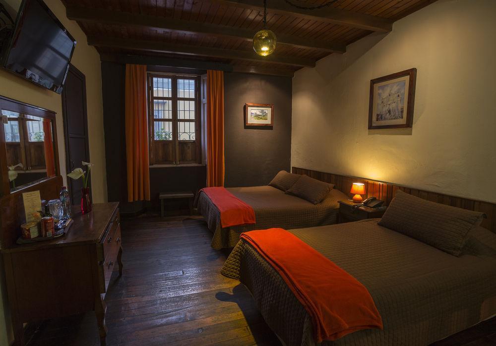 Hotel Modelo Quetzaltenango Bagian luar foto