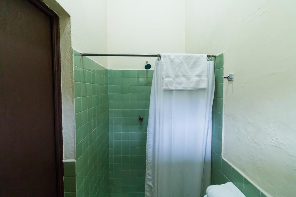 Hotel Modelo Quetzaltenango Ruang foto