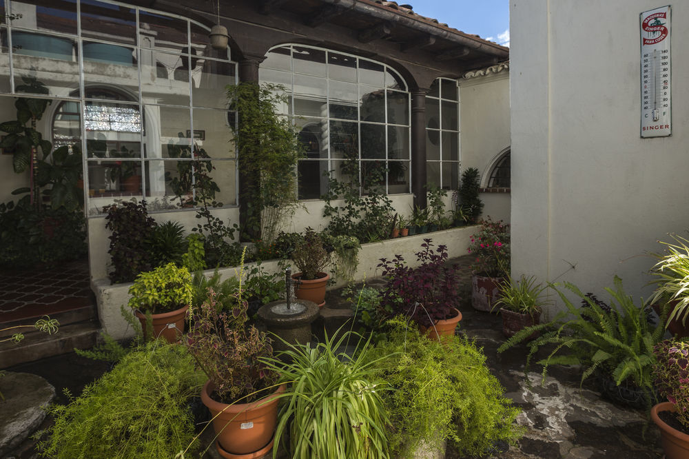 Hotel Modelo Quetzaltenango Bagian luar foto