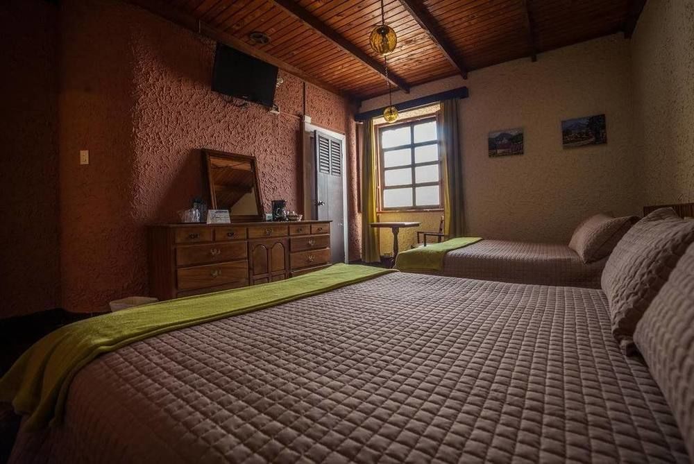 Hotel Modelo Quetzaltenango Bagian luar foto