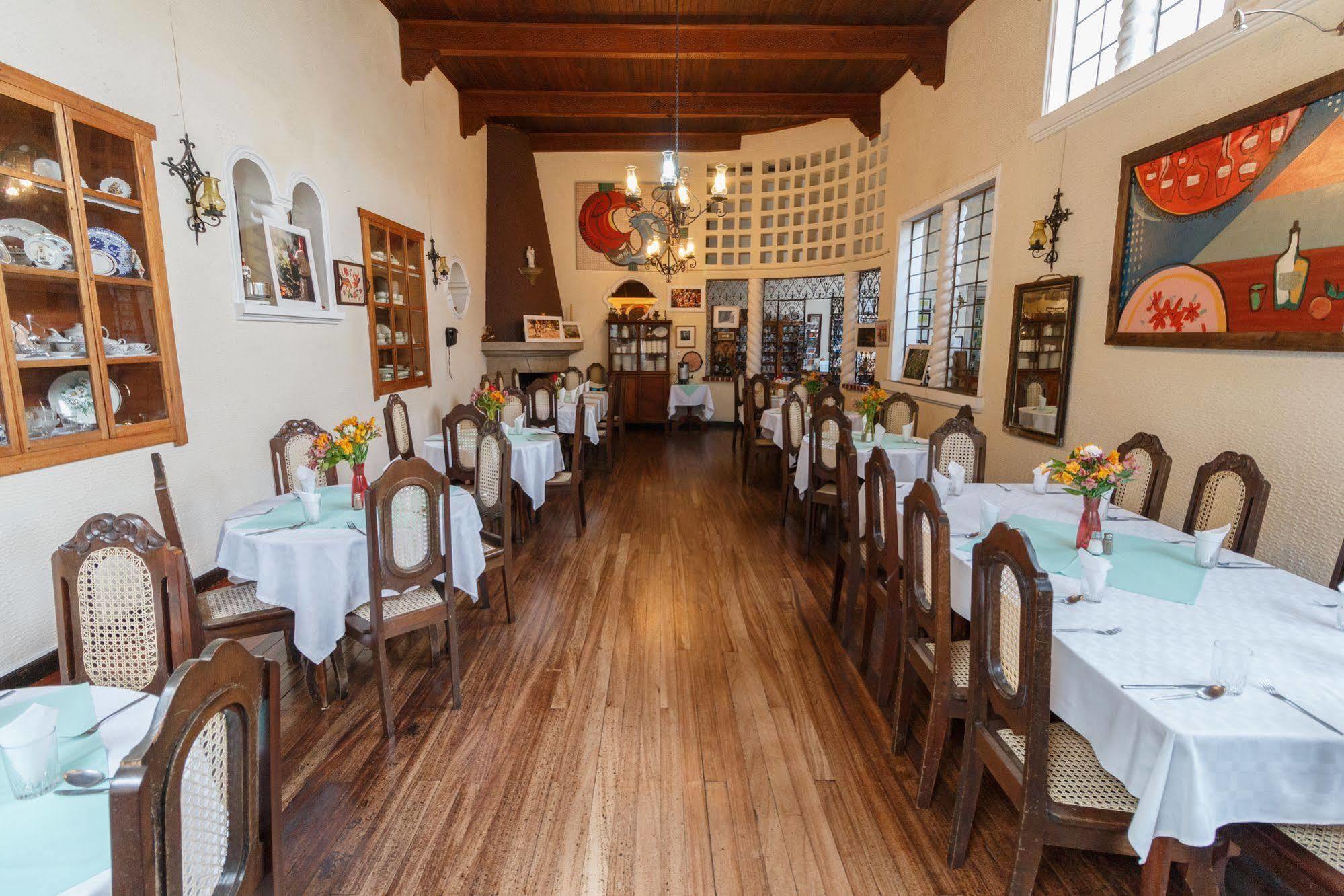 Hotel Modelo Quetzaltenango Bagian luar foto