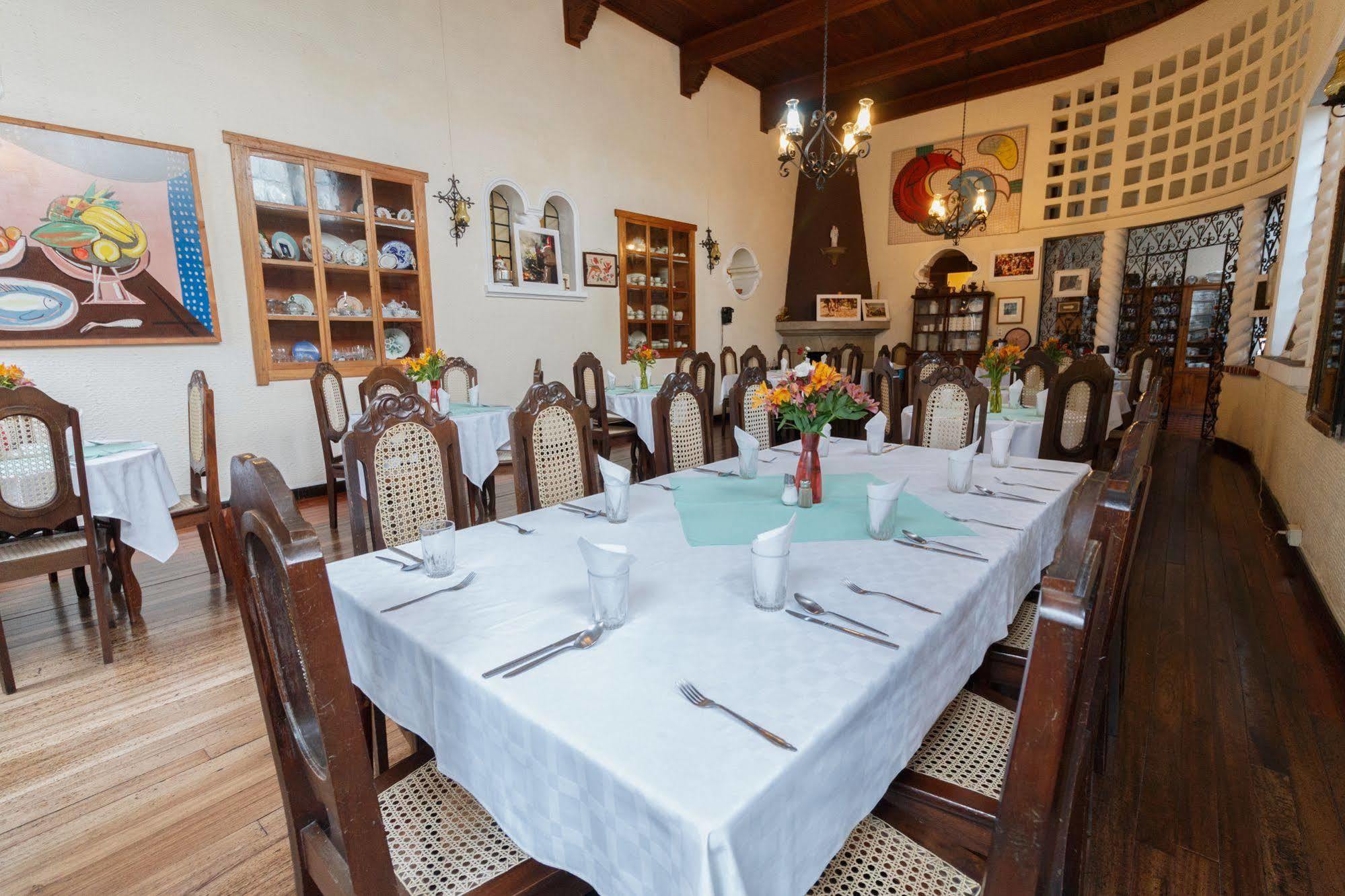Hotel Modelo Quetzaltenango Bagian luar foto