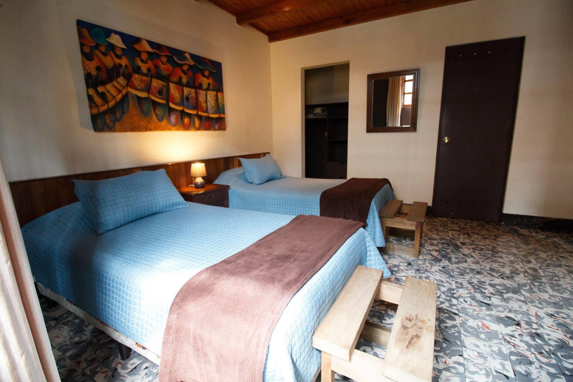 Hotel Modelo Quetzaltenango Bagian luar foto