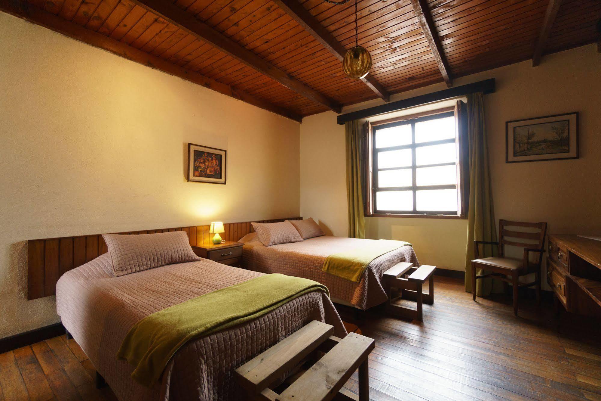 Hotel Modelo Quetzaltenango Bagian luar foto